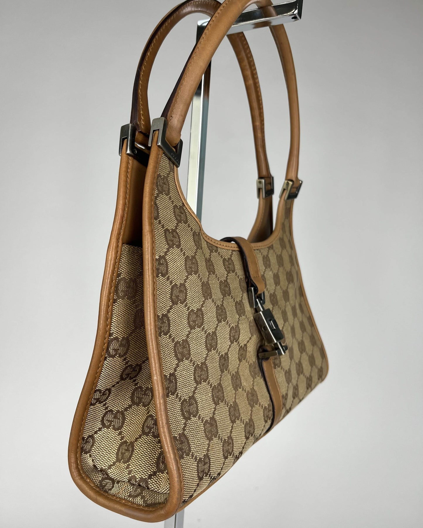 Gucci Jackie Bardot