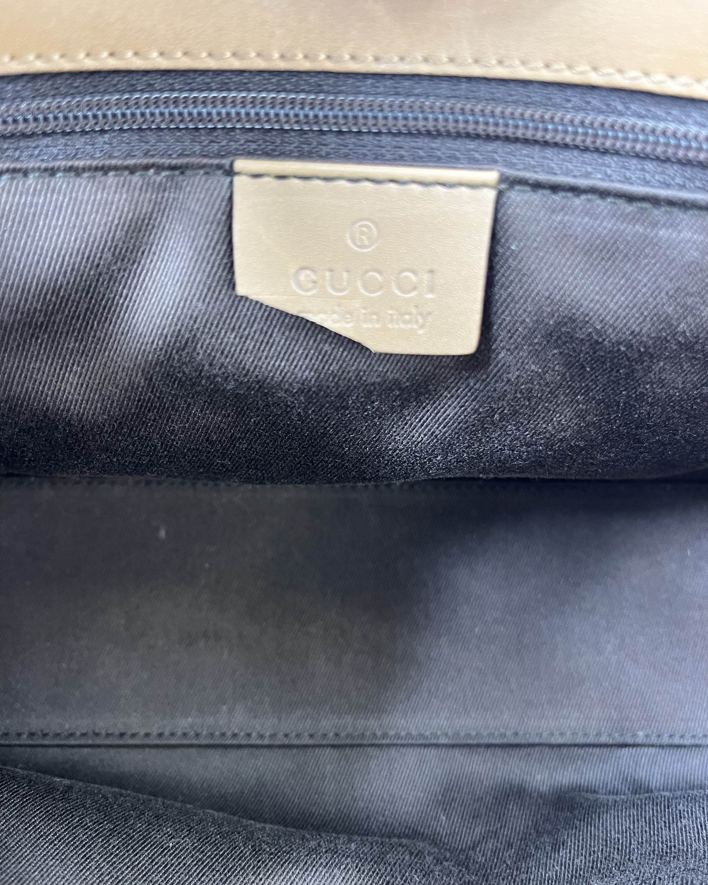 Gucci Jackie Bardot