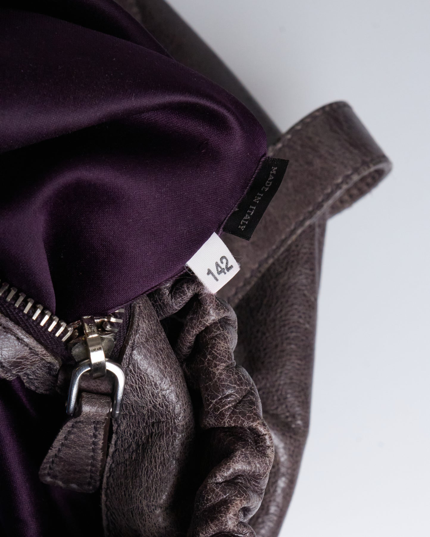 Miu Miu Vitello Lux Bow Large Bag