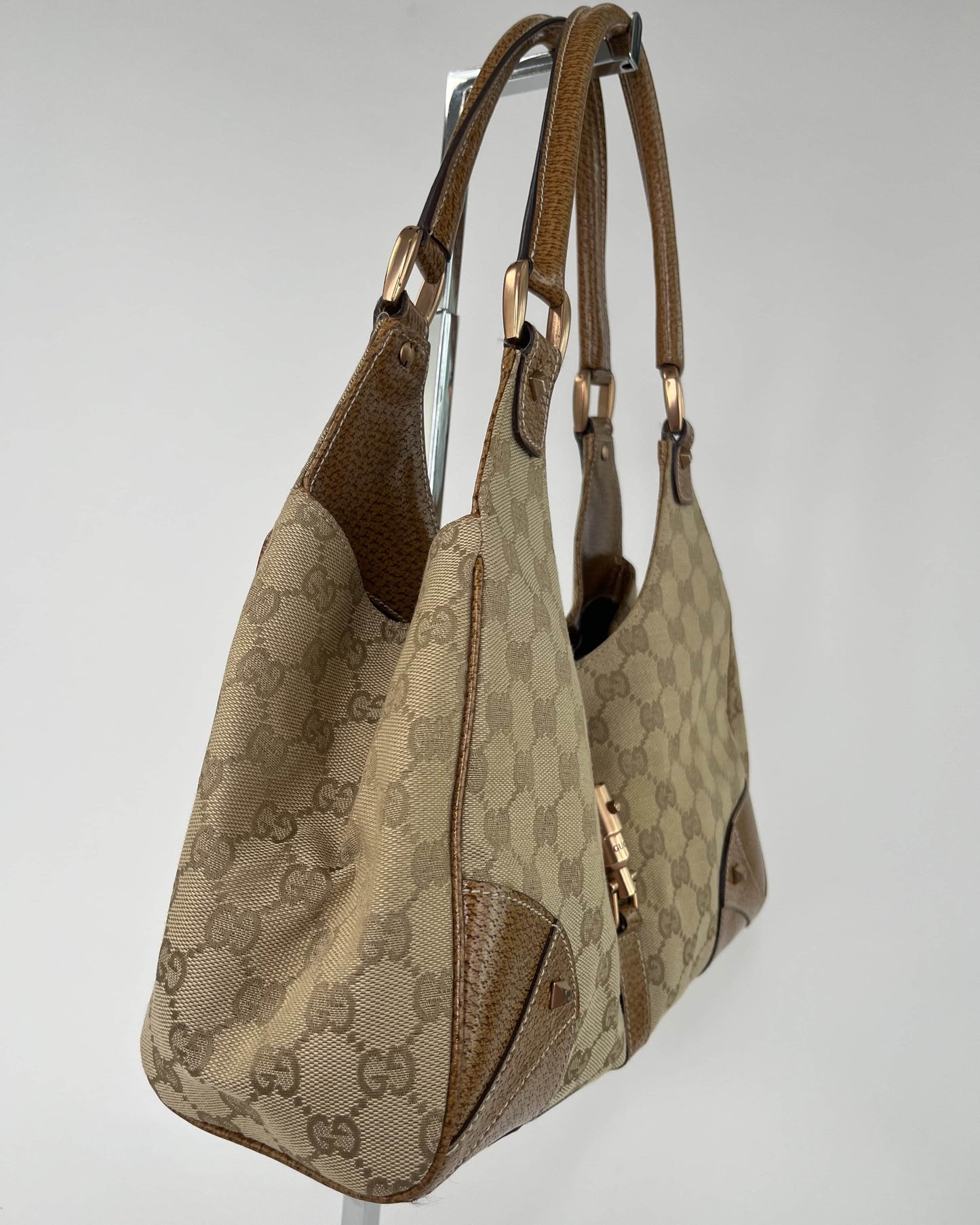 Gucci Jackie Bardot