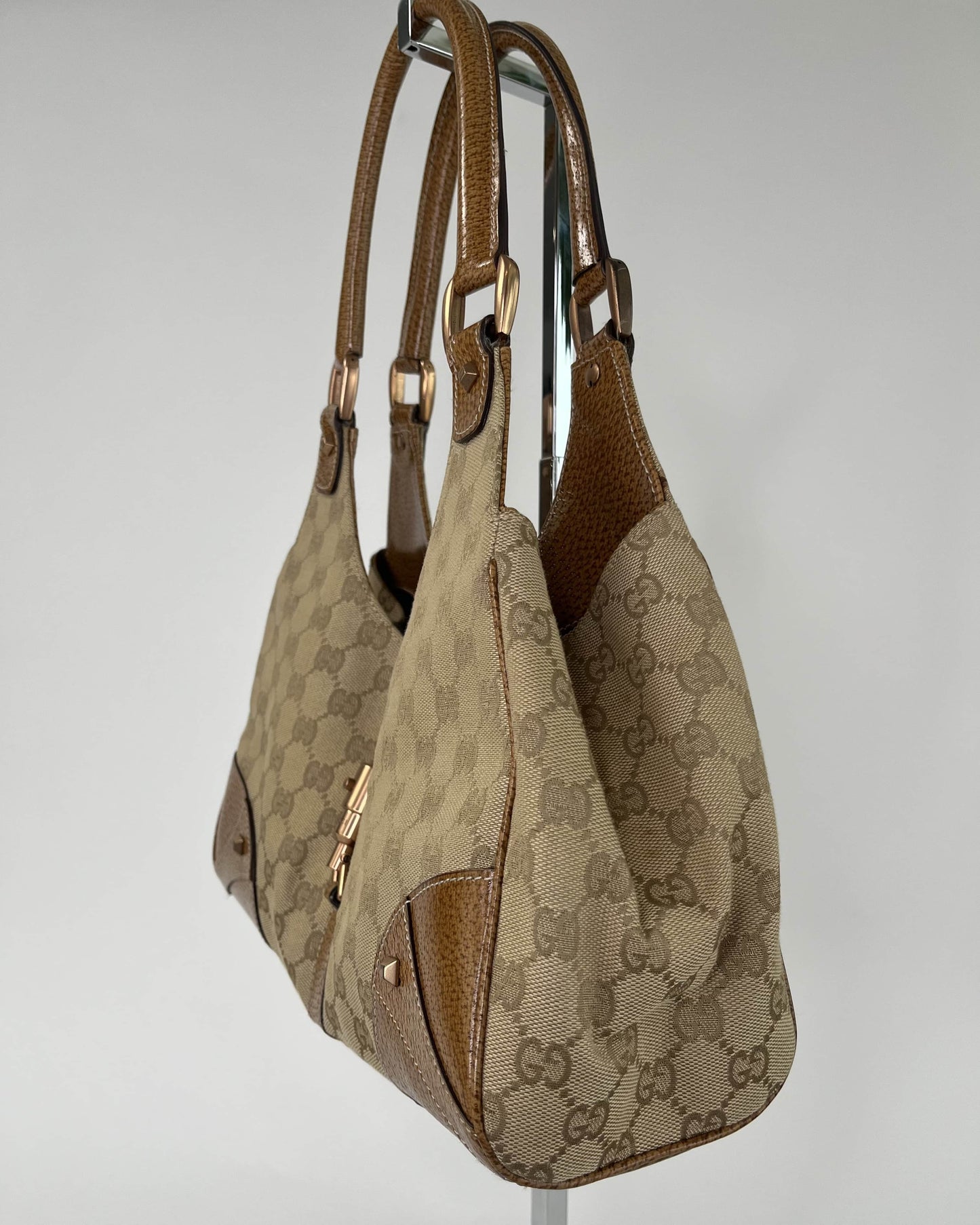 Gucci Jackie Bardot