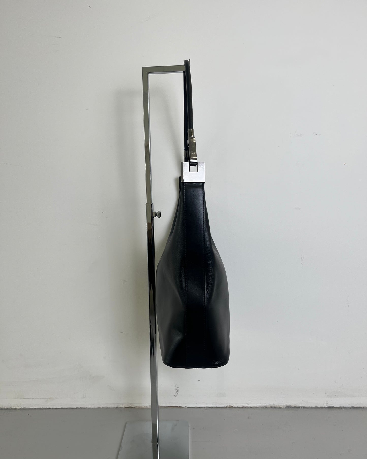 Gucci by Tom Ford Leather Black Shoulder Bag