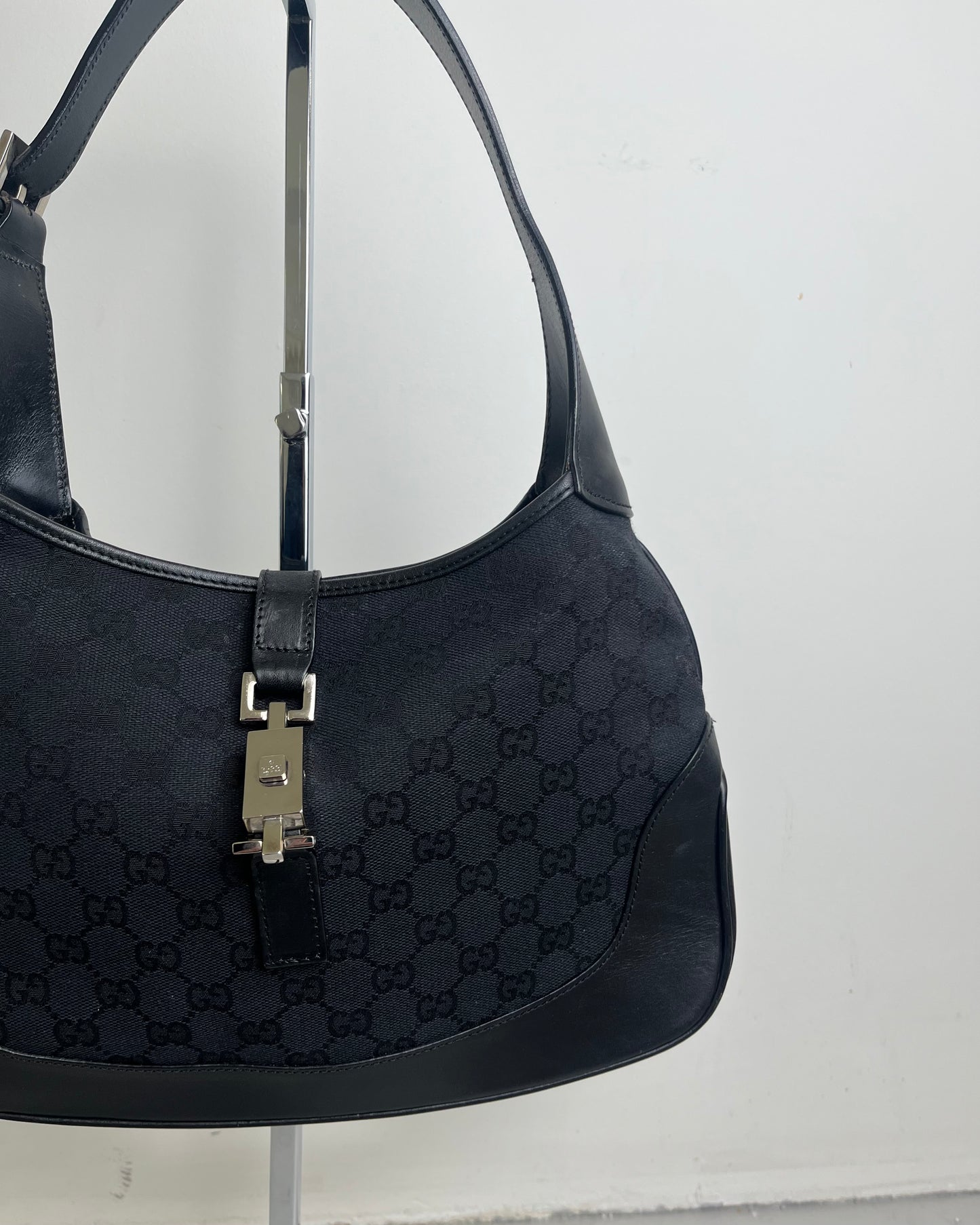 Gucci Jackie Monogram Black