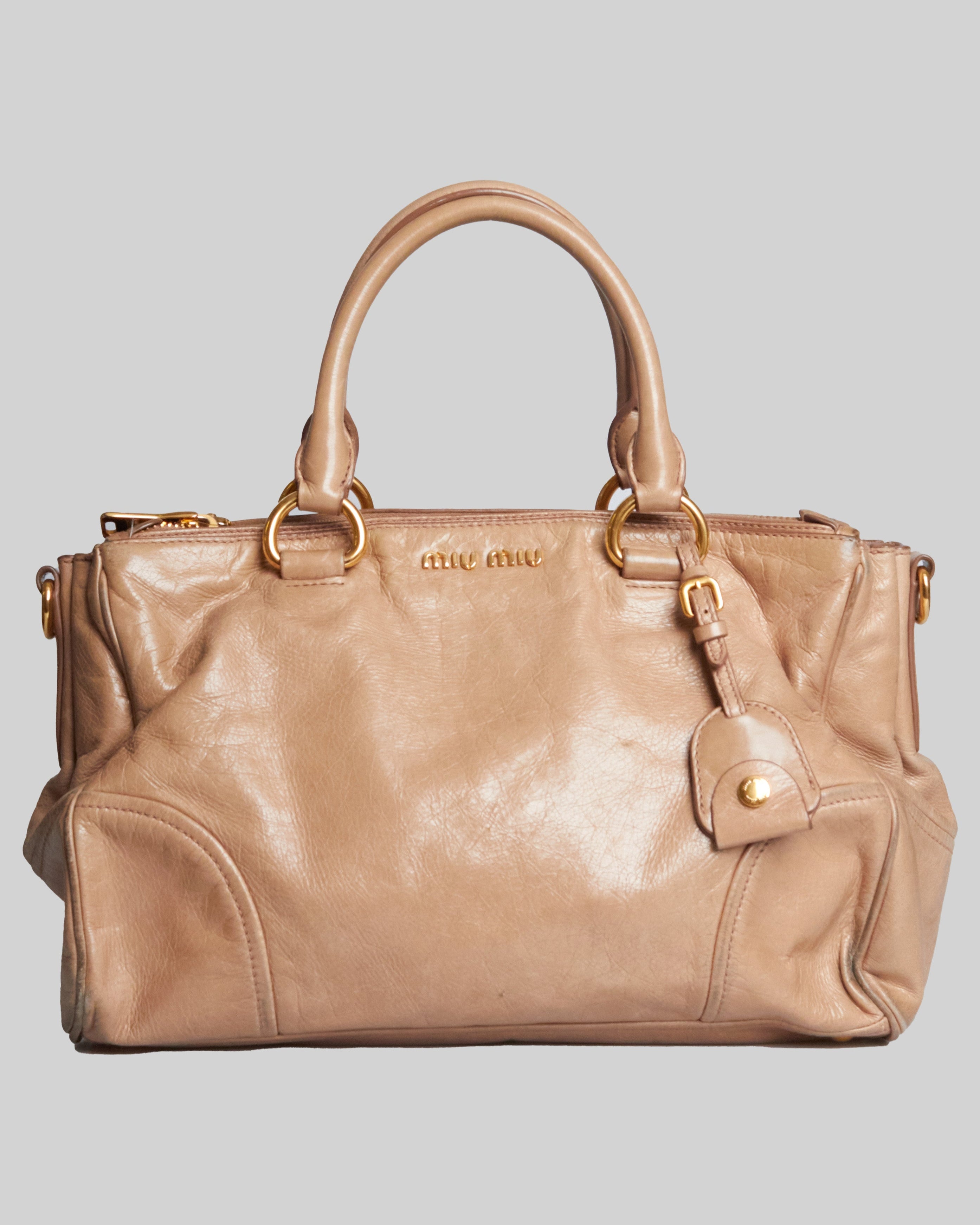 ハンドバッグ MiuMiu 5BC125VOOY.AN88 Handbags MIU Buy Miu Miu Wander Matelassé Nappa Leather Hobo Bag 'Black
