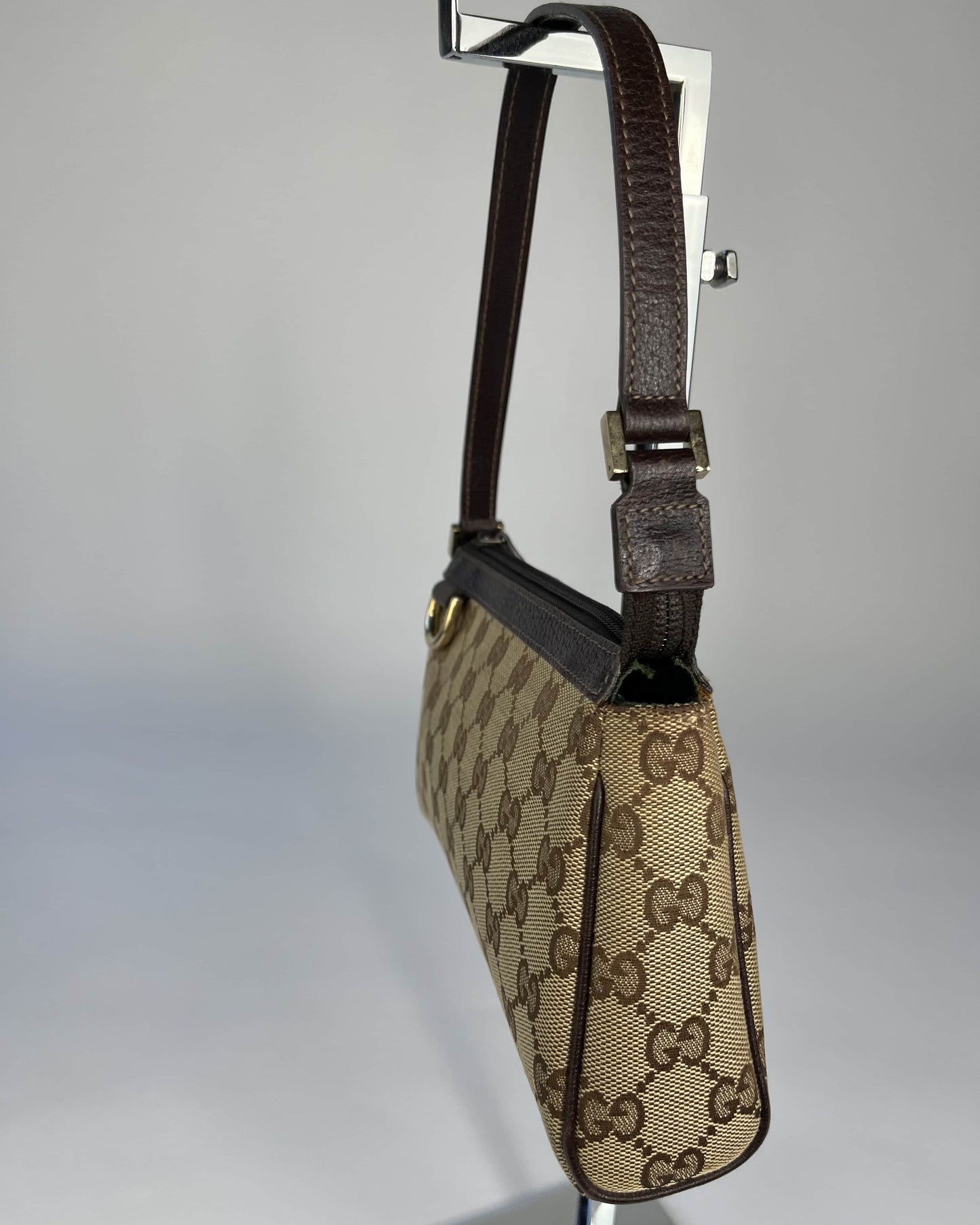 Gucci Abbey D-Ring Pochette