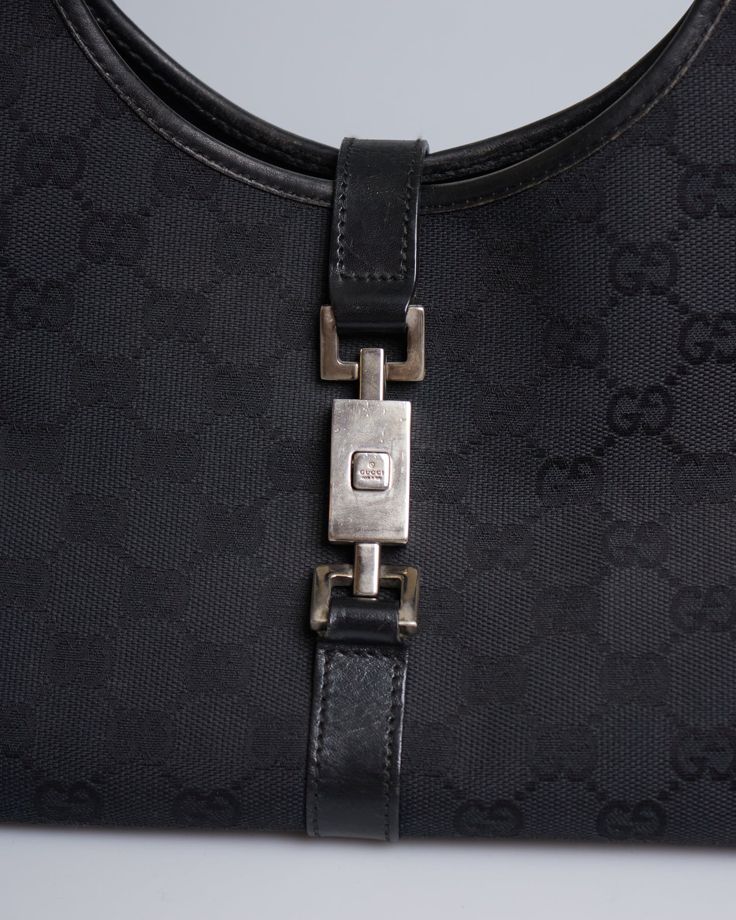 Gucci Jackie