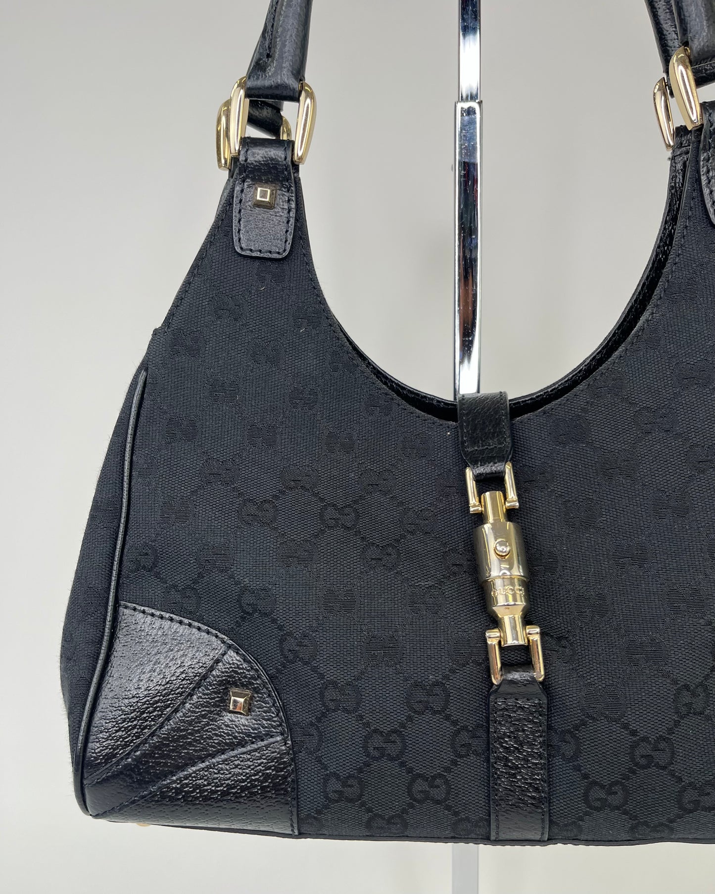 Gucci Jackie Bardot GG Canvas Black