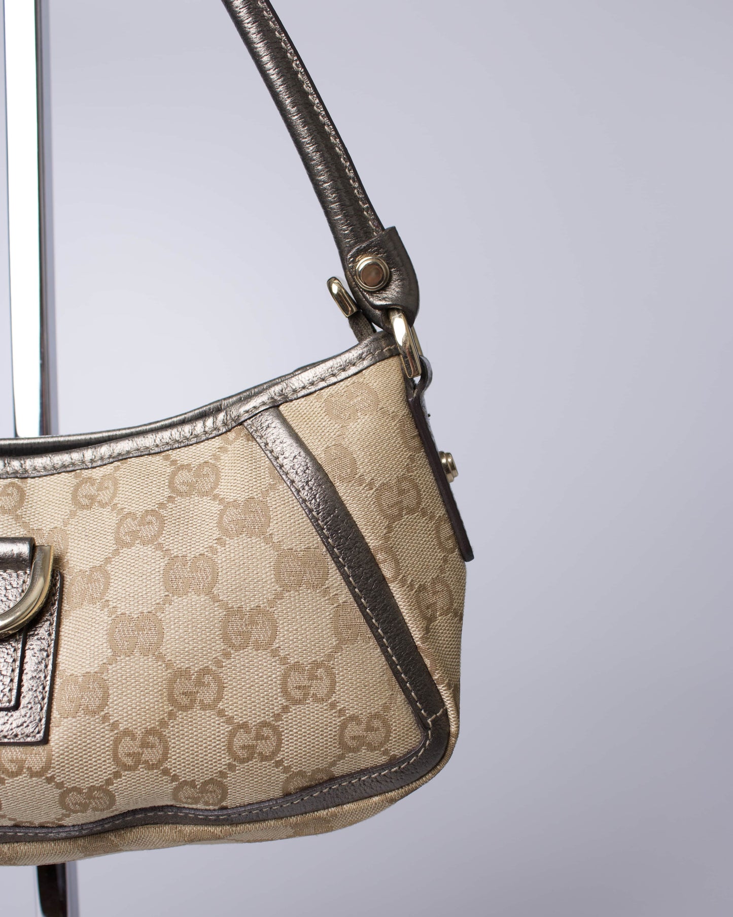 Gucci Abbey D-Ring Shoulder Bag