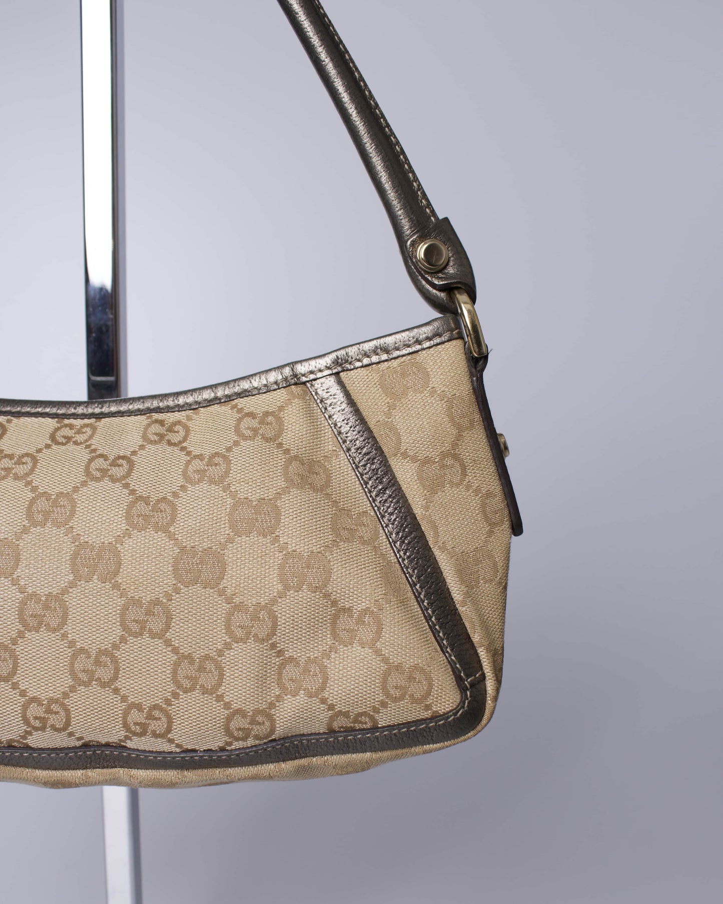Gucci Abbey D-Ring Shoulder Bag