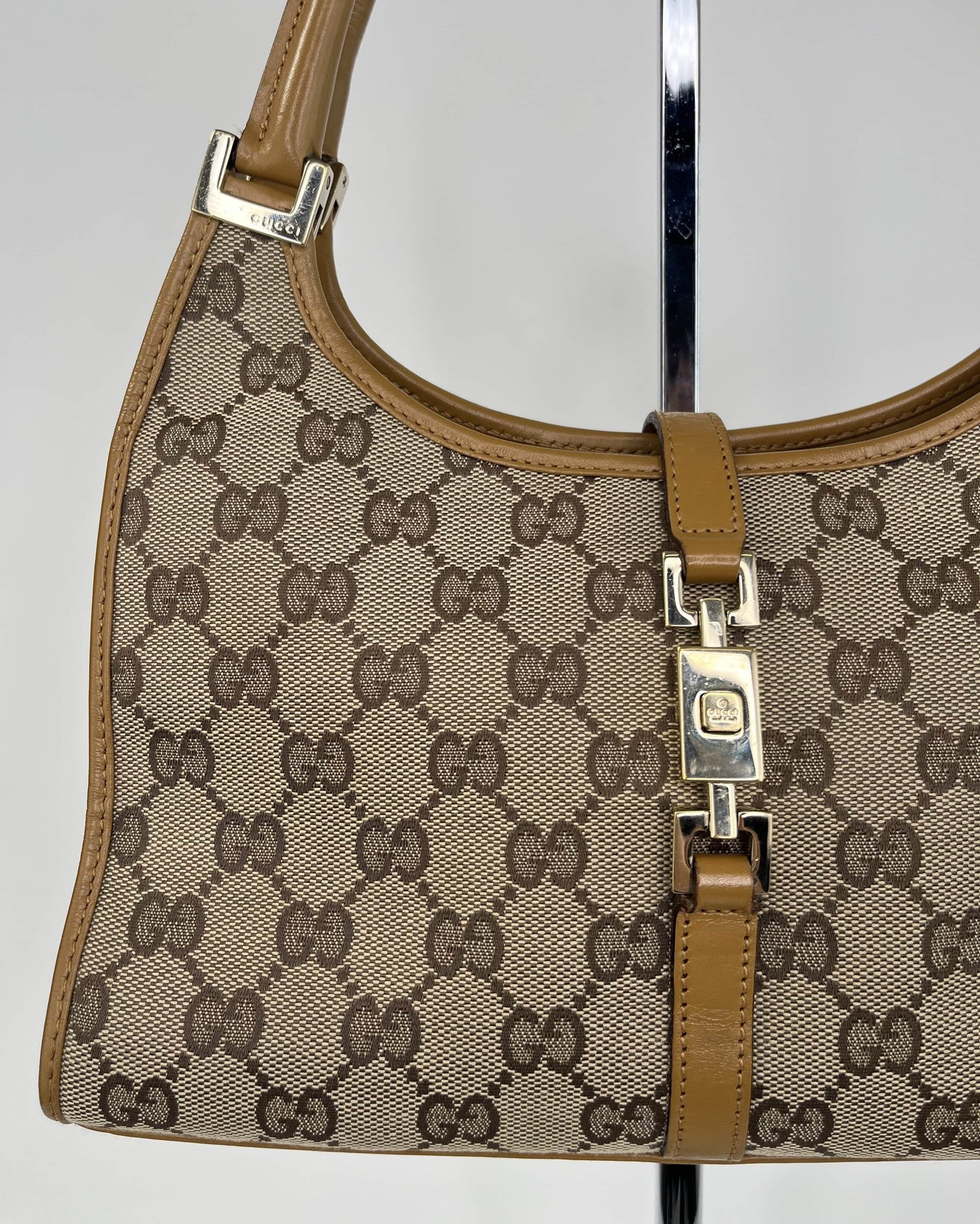 Gucci Jackie Bardot