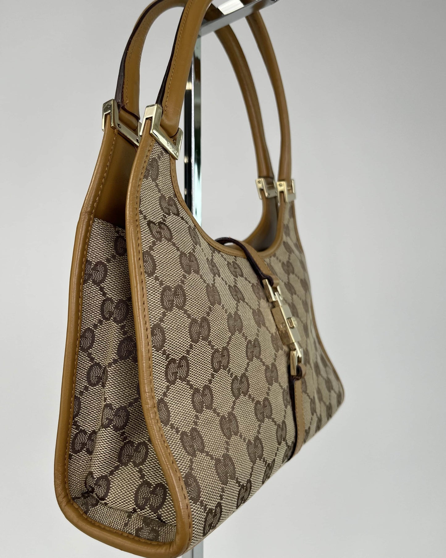 Gucci Jackie Bardot